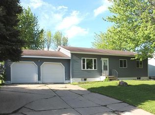 130 Indian Ave, Forest City, IA 50436