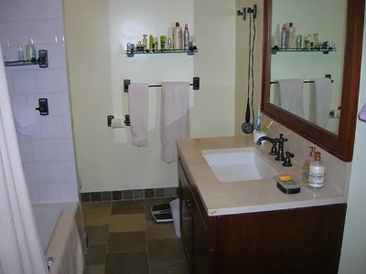 Sold by New York Private Realty Group | media 13