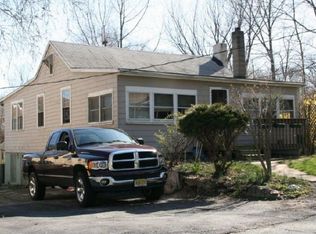 10 Bogota Rd, Parsippany, NJ 07054