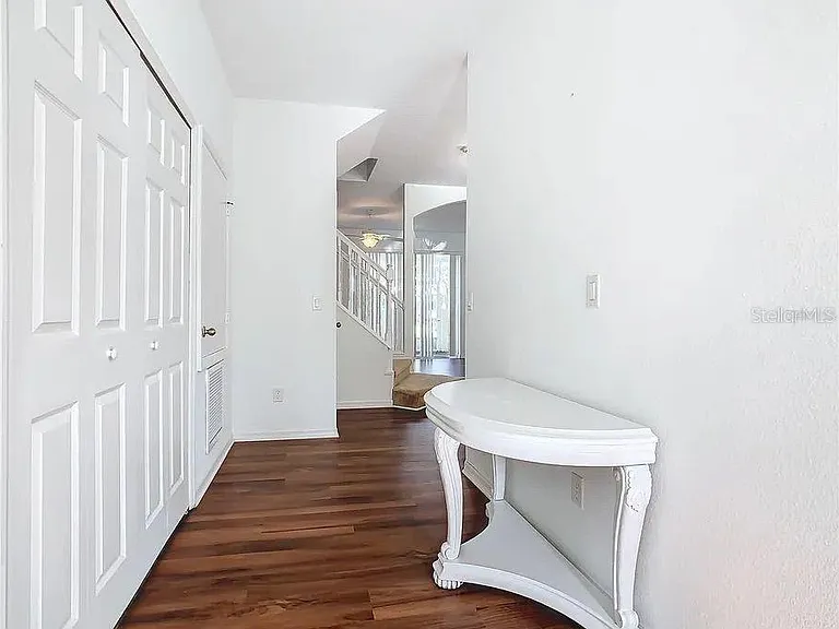 4715 Hemingway House St — Photo 3