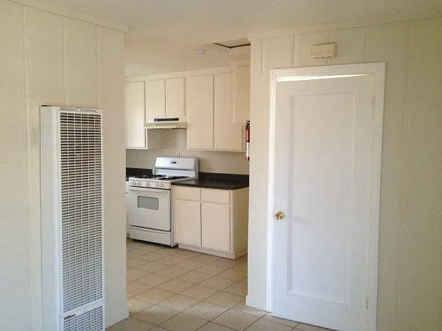 735 S Sacramento St #3 — Photo 3