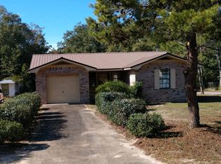 481 N 1st St, Defuniak Springs, FL 32433