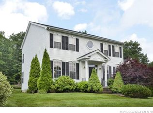 25 Ellsworth Ln, Canton, CT 06019