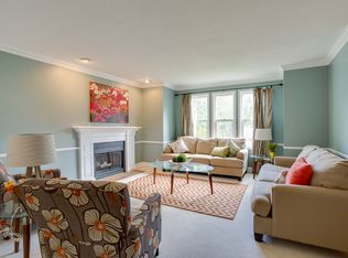 8908 S Easthills Dr, Sandy, UT 84093