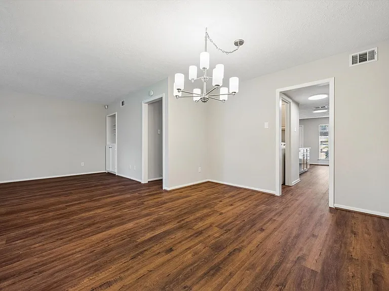 14201 Misty Meadow Ln — Photo 9
