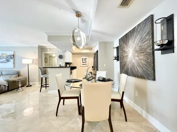 99 SE Mizner Boulevard #633, Boca Raton, FL 33432