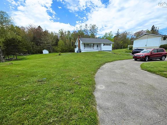 4th image of 61 Braemar Dr