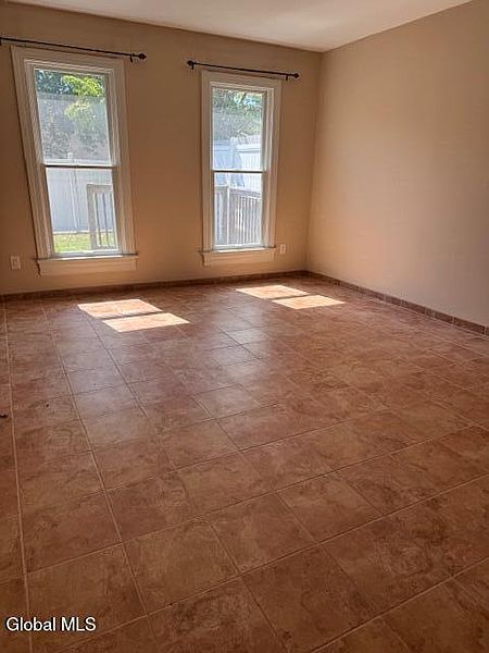 3rd image of 45 Meadowlark Drive