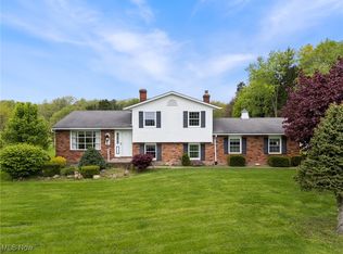 2584 Weymouth Rd, Hinckley, OH 44233