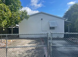 537 SE Madrid St, Stuart, FL 34994