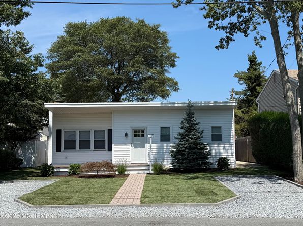 2329 Oak Tree Rd