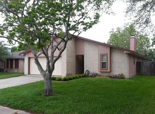 1118 Montreal Dr, Corpus Christi, TX 78418
