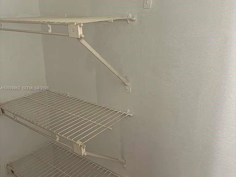 2 Briarwood Cir #212 — Photo 18