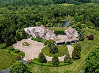 581 Pottersville Rd, Gladstone, NJ 07934