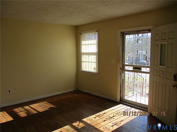 5th image of 2408 Ford Ave