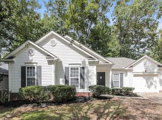 5833 Lawnmeadow Dr, Charlotte, NC 28216