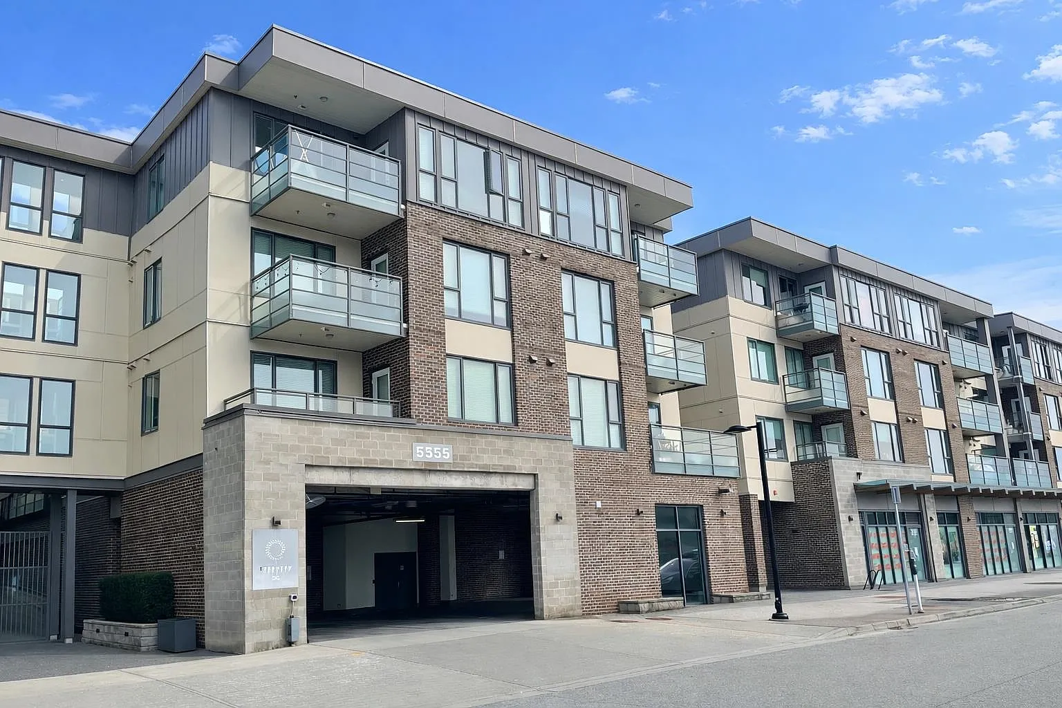 5355 Lane St #230 photo 1