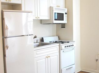 214 W 96th St APT 3A, New York, NY 10025