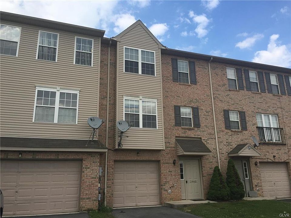 1st image of 2460 Hawthorn Dr