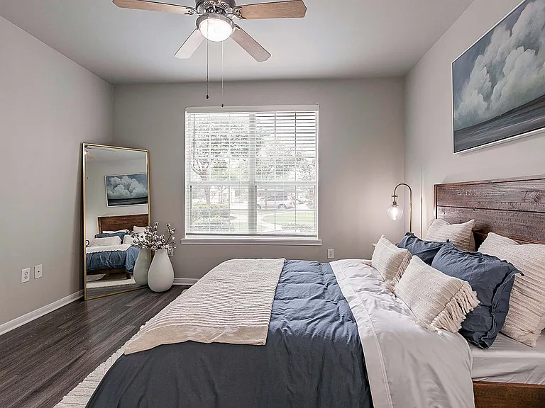 Bedroom-02-Grand-Parkway-Katy-04