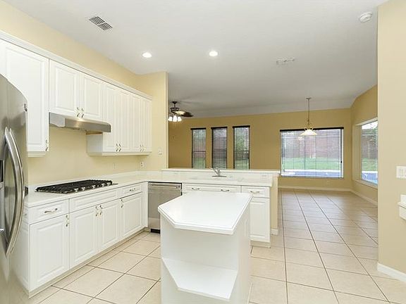 2nd image of 9049 Heritage Bay Cir