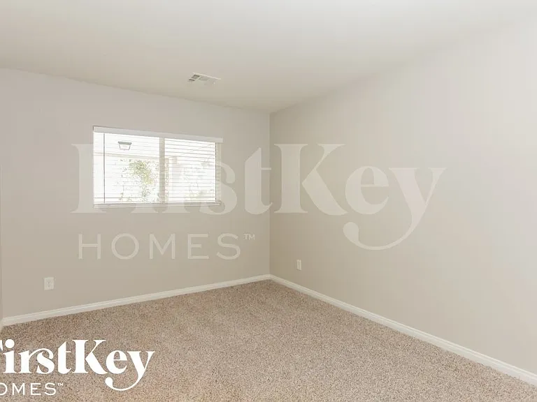 8332 Blazing Sky Ct — Photo 10