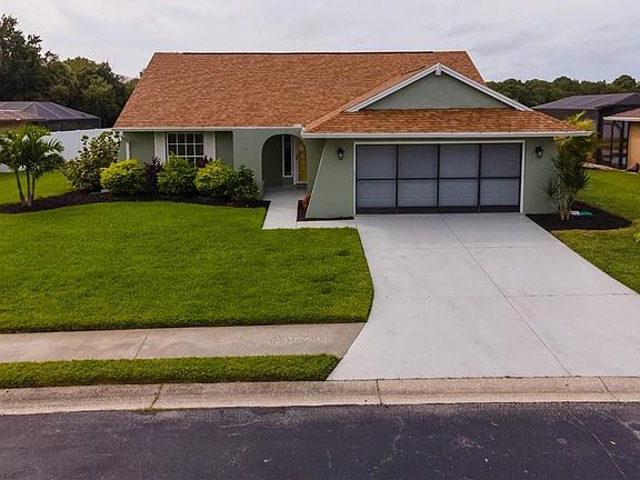 2nd image of 3271 Meadow Run Dr