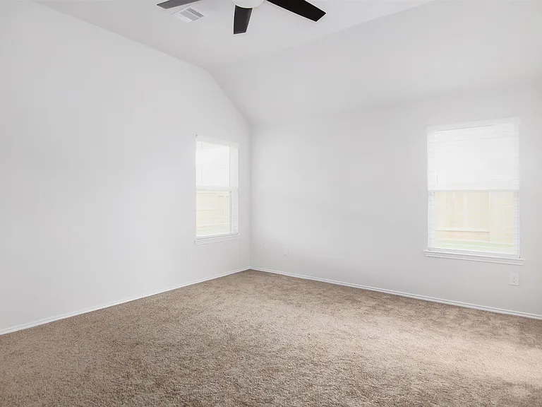 3703 Homestead Ridge Ln — Photo 16