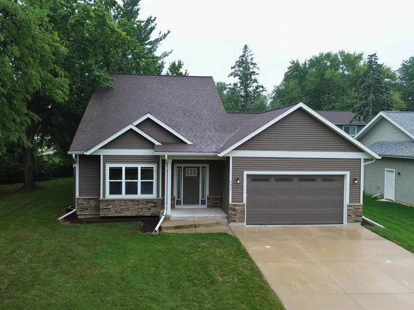 5571 Cheryl Dr, Fitchburg, WI 53711