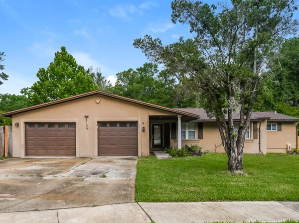 8109 Grampell Dr, Jacksonville, FL 32221