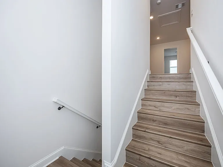 3711 Olivia Dr — Photo 63