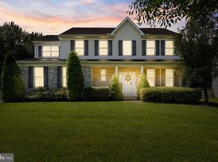 544 Hartford Rd, Mount Laurel, NJ 08054