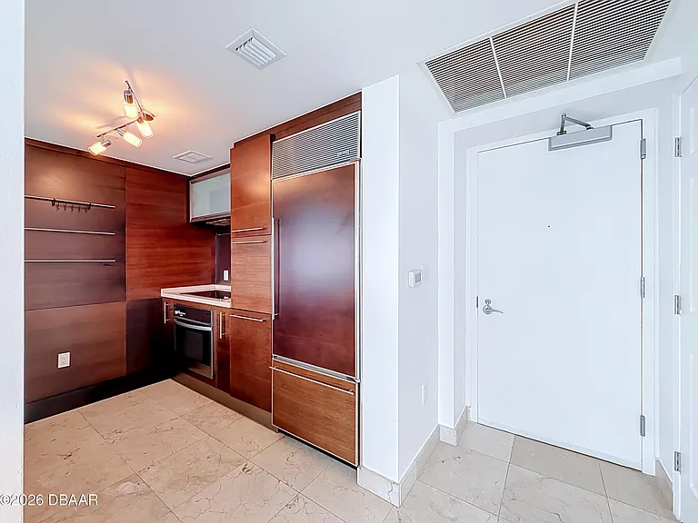 6000 Indian Creek Dr #12B — Photo 9