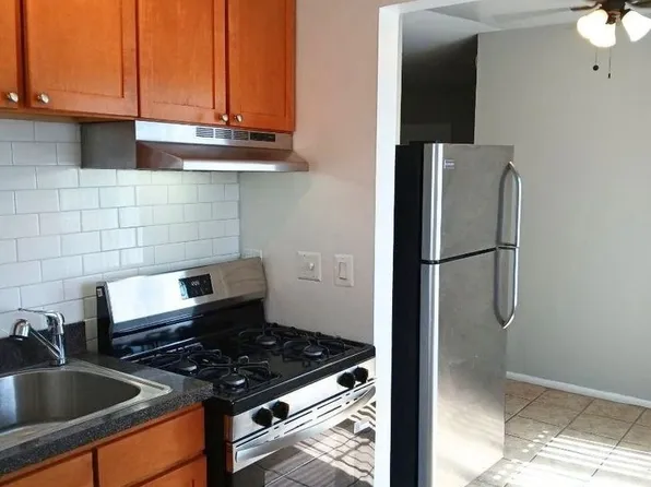 1933 Hickory Apartments LLC, 1933-43 Hickory Rd #1939-D, Homewood, IL 60430