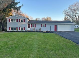 55 Thompson Rd, Rochester, NY 14623