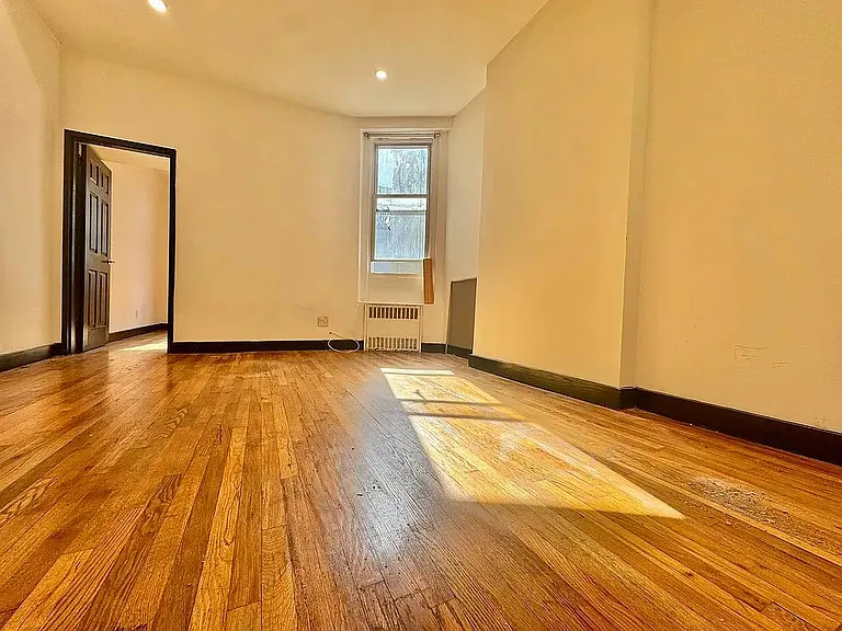 1 Spencer Ct #4A — Photo 2