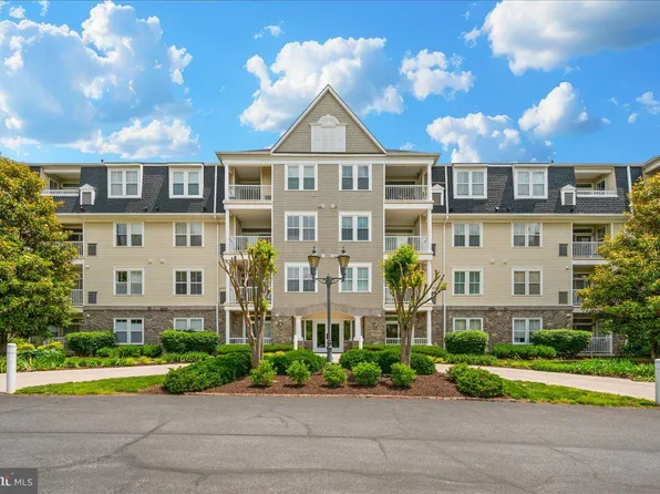 2500 Waterside Dr Unit 110, Frederick, MD 21701