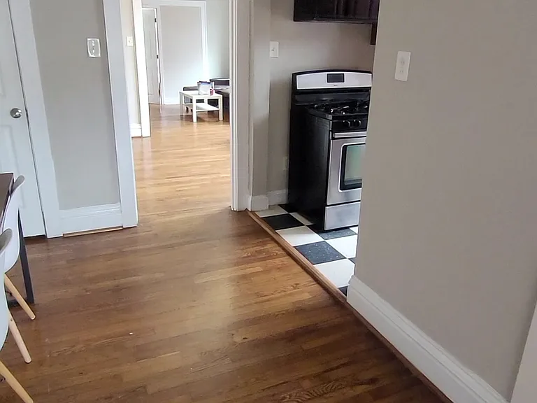 908 Eastgate Ave #2N — Photo 12
