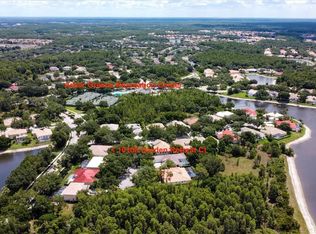 10108 Garden Retreat Ct, Tampa, FL 33647