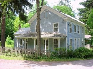 Grocery Hill Rd, Equinunk, PA 18417