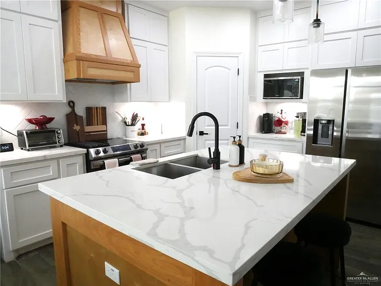 3108 York Ave — Photo 13