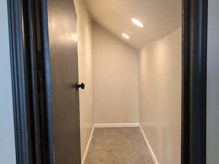 18116 Bloom St — Photo 26