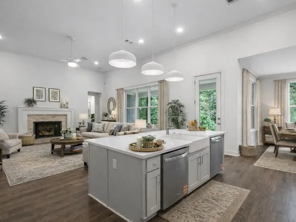 616 Yvonne Bend Dr, Collierville, TN 38017