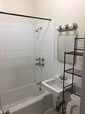 Rented by Freehold Estates Inc | media 4