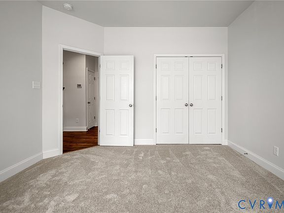 5th image of 15212 Dunton Ave