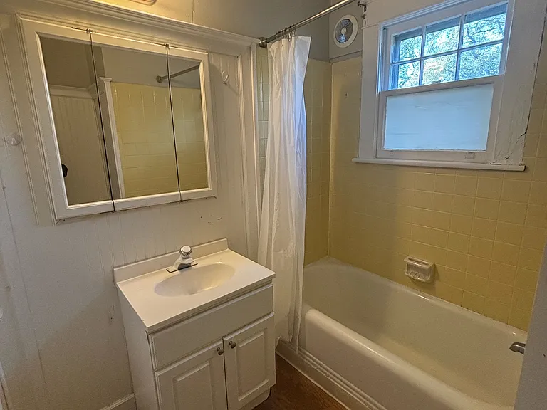 202B N Virginia Ave — Photo 9