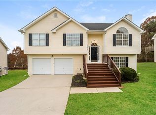 11072 Pebble Ridge Dr, Hampton, GA 30228