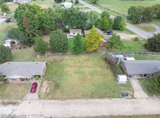 23 Grandstaff Ave, Waldron, AR 72958