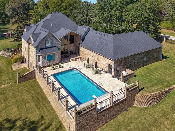 2168 N Rocky Top Drive, Battlefield, MO 65619