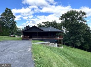 60 N Ridgley Ave, Lewistown, PA 17044